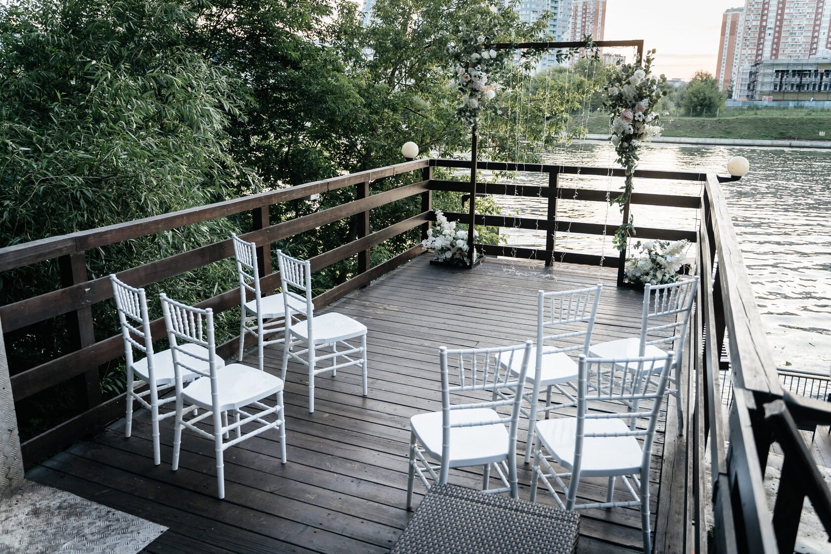 Аренда площадки Loft House у реки: светлый зал с террасой, 142 м² в Москве — фото 9